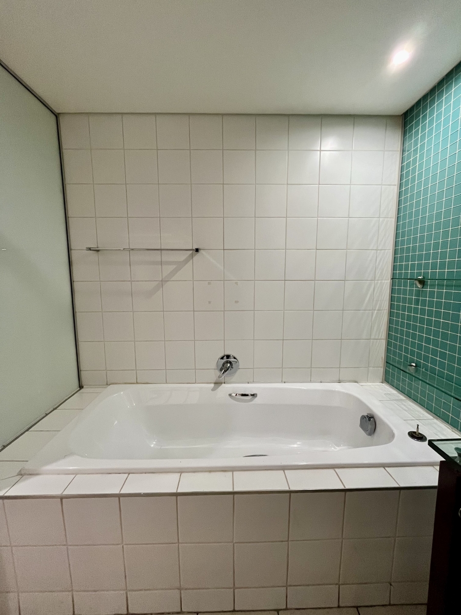 1 Bedroom Property for Sale in Cape Town City Centre Western Cape